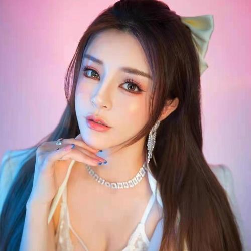 楠一~天天都是万元榜¥的美女聊天室