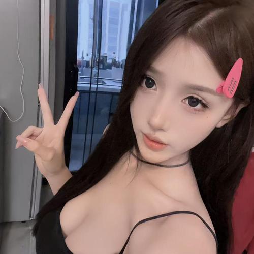 玥玥吃饱没