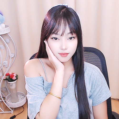 @十一，，的美女聊天室