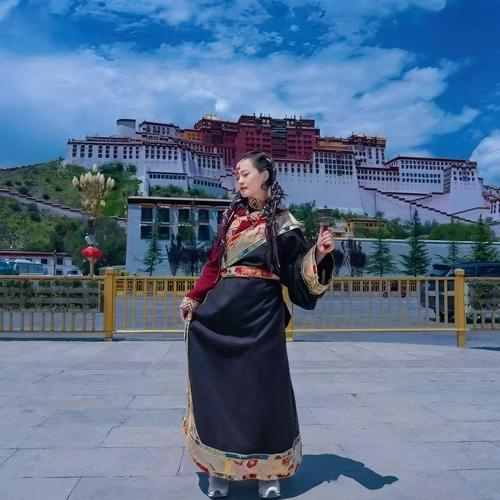 梦黎呀的美女聊天室