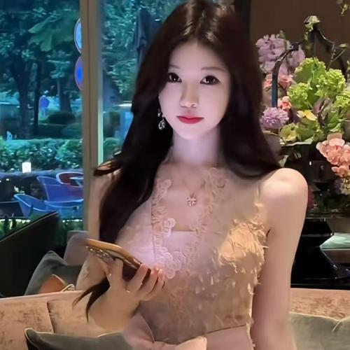 新人_酱酱呀的美女聊天室