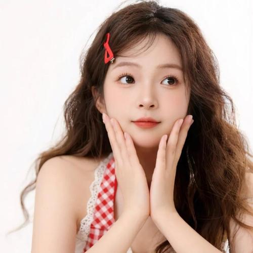 新人沅沅求支持的美女聊天室