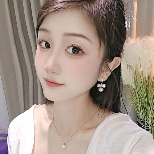 小山竹♥的美女聊天室