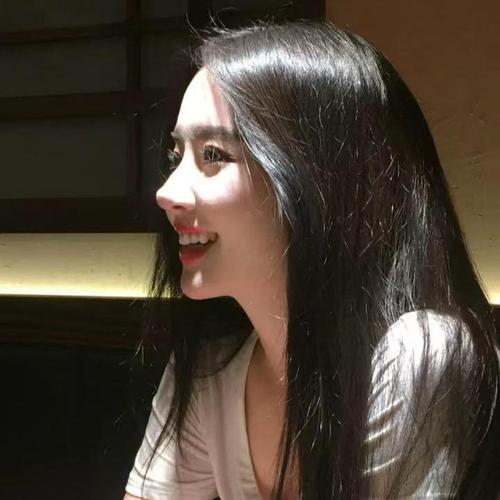 Domi.的美女聊天室