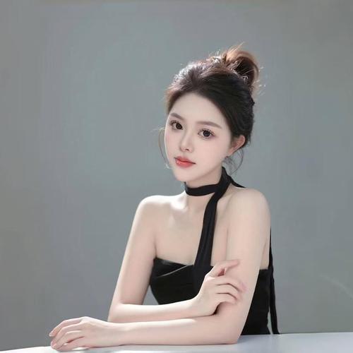 千荨的美女聊天室