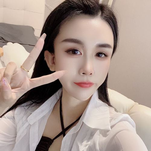 洛洛.☘️的美女聊天室
