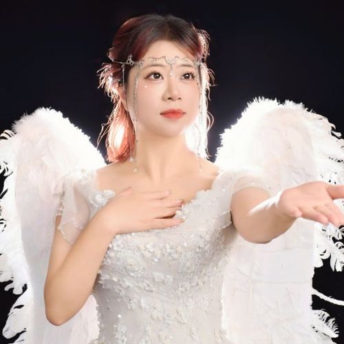 琳琳～求大哥偏爱……的美女聊天室