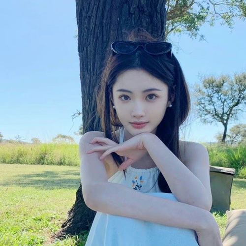 刘六六、的美女聊天室