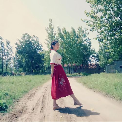 宁宁㊖王者滴滴的美女聊天室