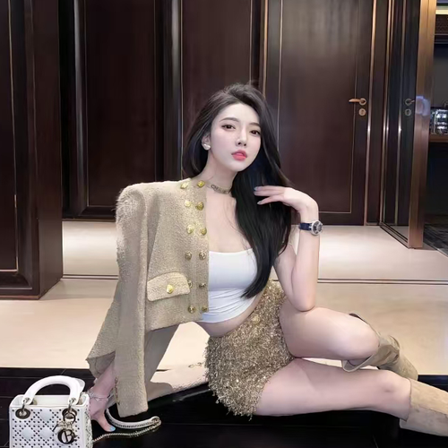 团团‘的美女聊天室