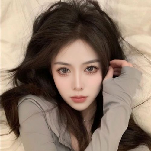 酒蒙子～别唧唧歪歪～的美女聊天室