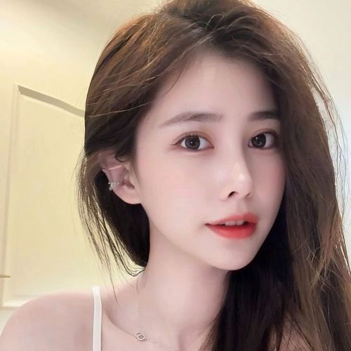 倩倩。用钱砸我？这套我吃