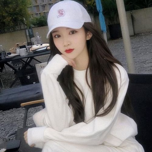 诺安～每天缺三豪礼榜的美女聊天室