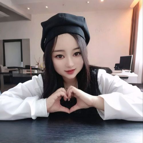 小不~点儿的美女聊天室