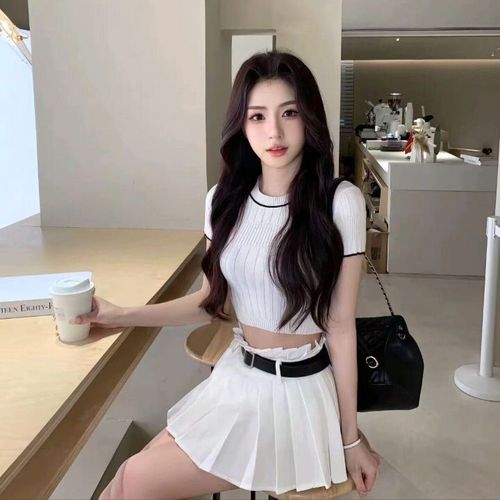 雅秘的美女聊天室