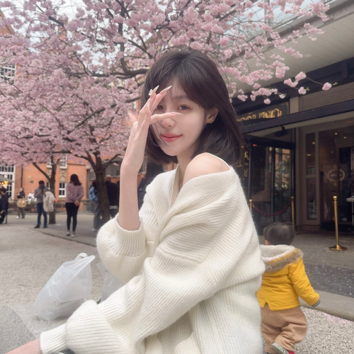 锂平安Tsuki的美女聊天室