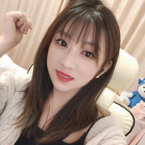 川K钕紫的美女聊天室