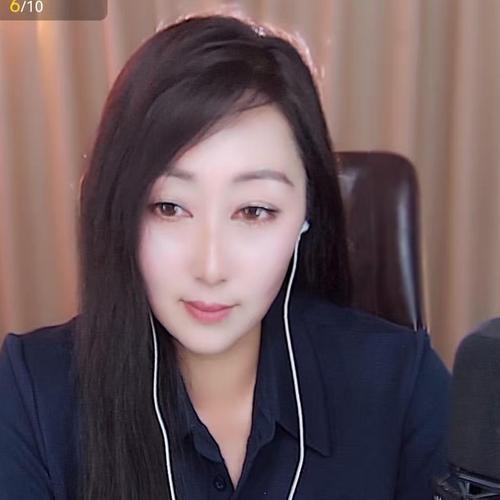 の小幸运的美女聊天室