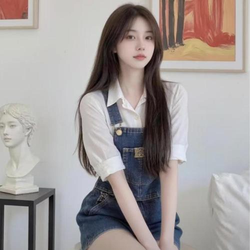 小橘子发发的美女聊天室