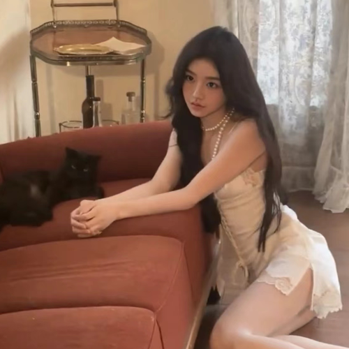 林小莫的美女聊天室
