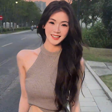 新人百万的美女聊天室