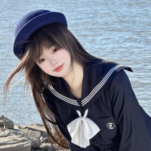 小眉的美女聊天室