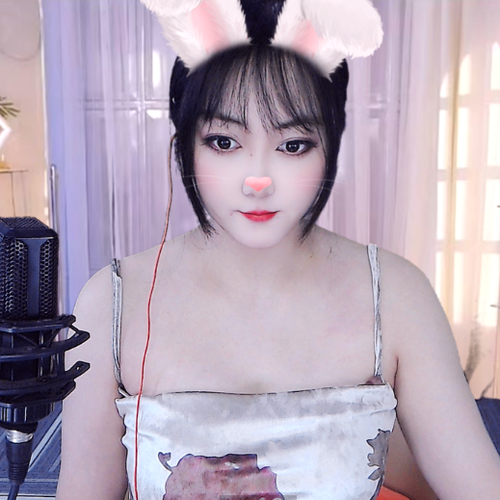 小兔小兔第一天播的美女聊天室