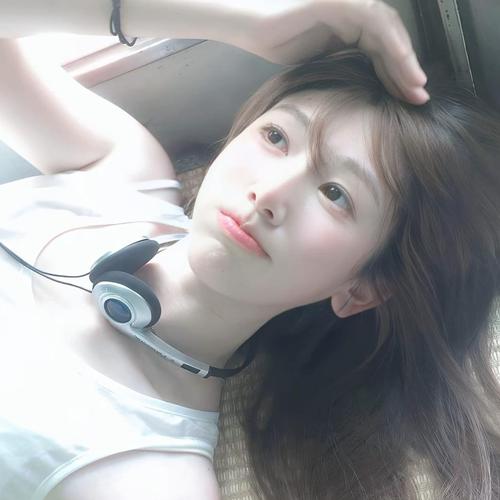 绵绵小猫拳的美女聊天室