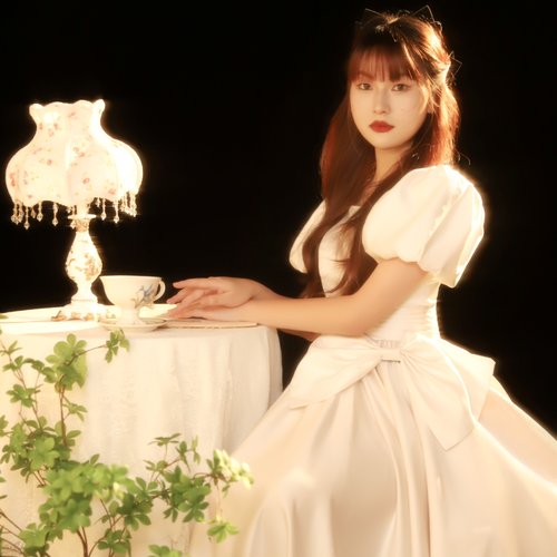 邱邱邱阿邱的美女聊天室