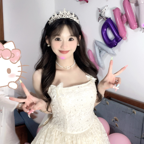 小蛋挞.谢谢家人们～的美女聊天室