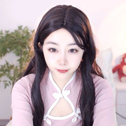 云朵（新人第一天）的美女聊天室