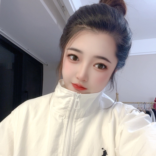 小文文ぃ