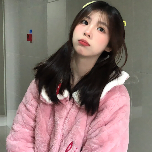 新人依依-