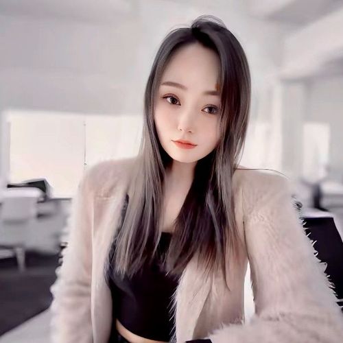 新人☁️小锦鲤☁️的美女聊天室