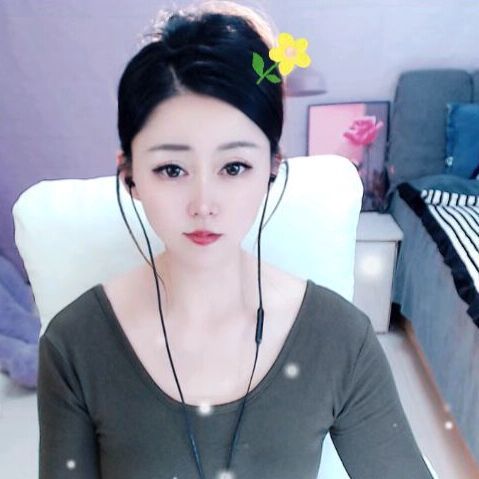 佳音JY的美女聊天室