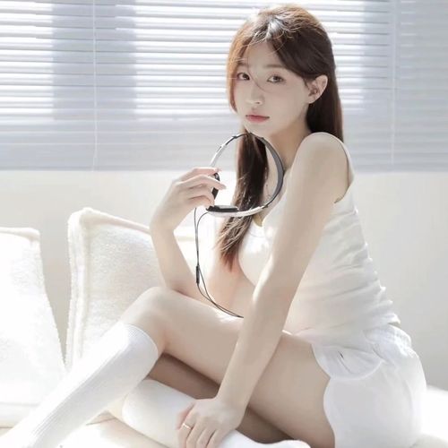 微微嘟可爱猪的美女聊天室
