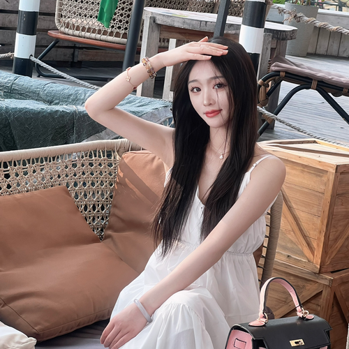 夏七七～的美女聊天室