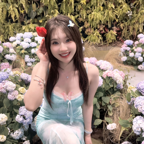 小蛋挞.端午安康～的美女聊天室