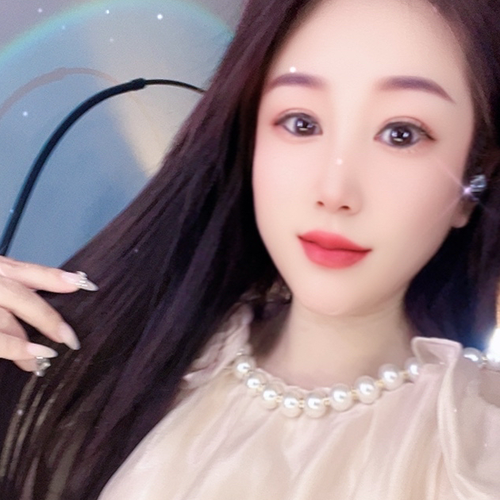 桃奈，遇爱的美女聊天室