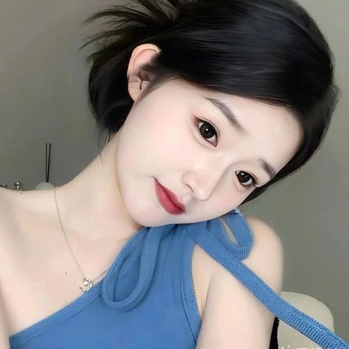 晨曦～自闭版的美女聊天室