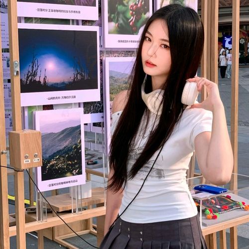 冷冷♓看上你了的美女聊天室