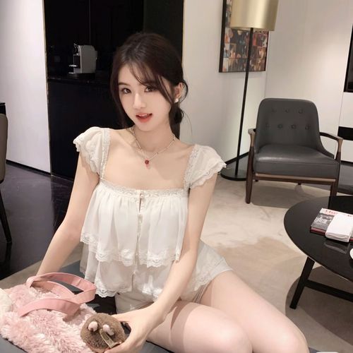 新主播菲菲的美女聊天室
