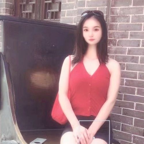 国宝兮彤的美女聊天室
