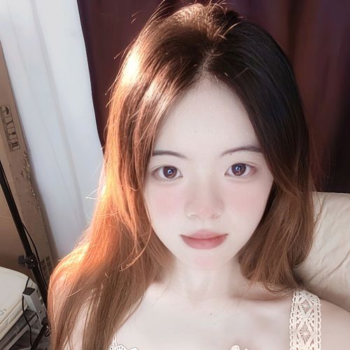 小鲨鱼(๑><๑）的美女聊天室