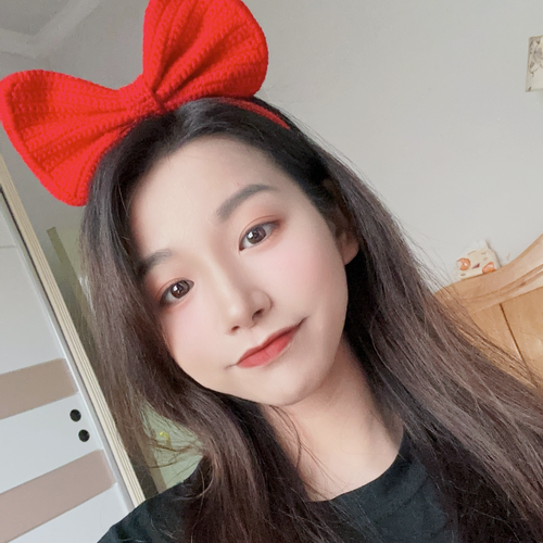 唱歌主播李优秀！的美女聊天室