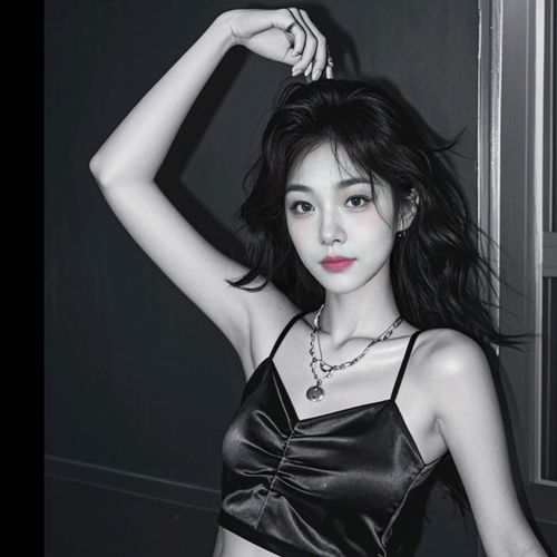 吃糖不吐糖皮的美女聊天室