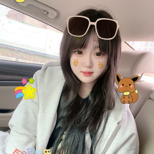 橙橙：的美女聊天室