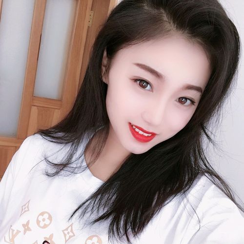 新人宝树寻守护的美女聊天室
