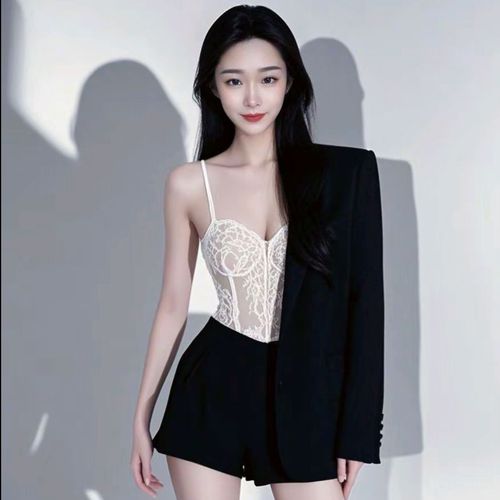 新人特特
