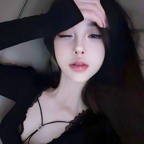 七七吖的美女聊天室